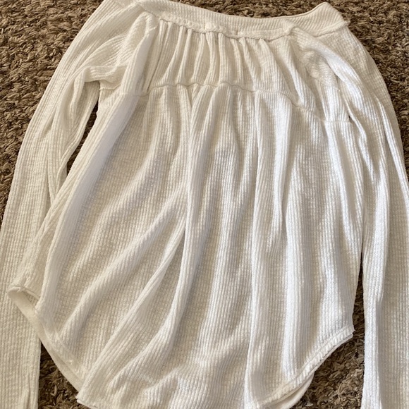 Free people long-sleeve soft flowey - Picture 4 of 4